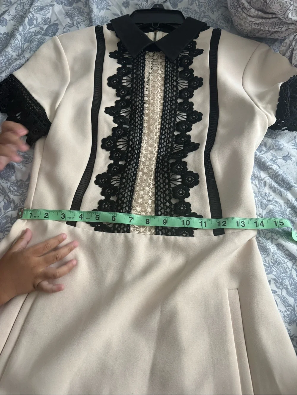Self-Portrait Cream Dress with Black Lace Trim - Picture 3 of 4